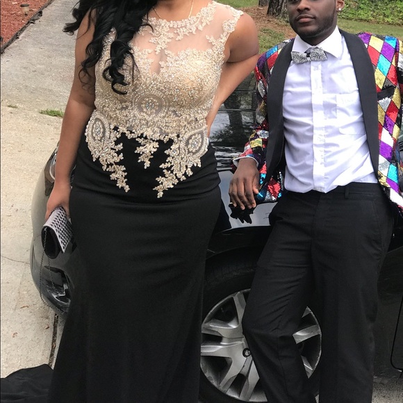 PROM DRESS FOR SALE‼️‼️ - Picture 4 of 4